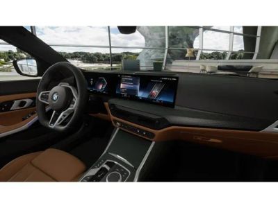 2026 BMW 3 Series — photo 14 view