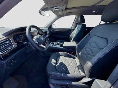 2026 Volkswagen Atlas — photo 16 view