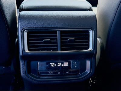 2026 Volkswagen Atlas — photo 19 view