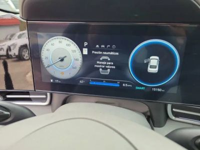 2024 Hyundai Elantra — photo 18 view
