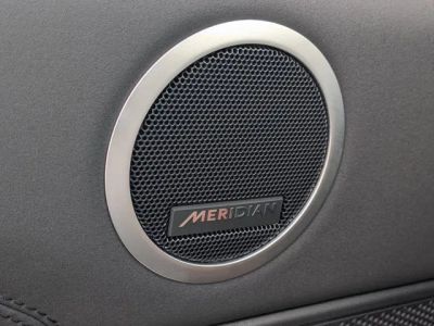 2025 Land Rover Discovery — photo 29 view