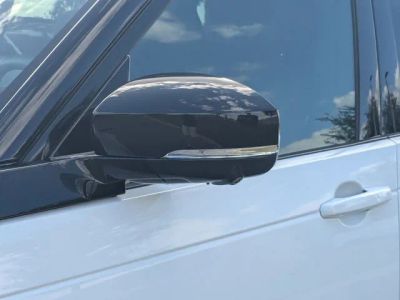 2025 Land Rover Discovery — photo 10 view