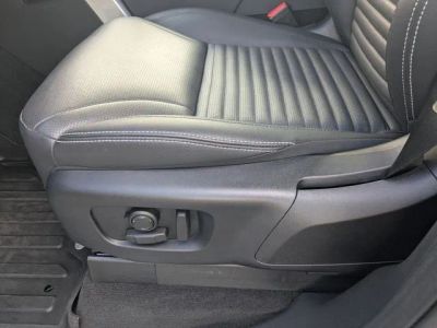 2025 Land Rover Discovery — photo 21 view