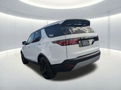 2025 Land Rover Discovery — photo 7 view