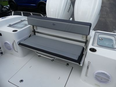 2025 Sea Pro 292 Offshore DLX - Photo 17