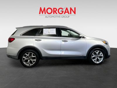 2019 Kia Sorento - Photo 2