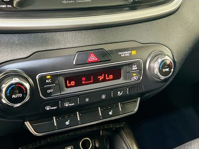 2019 Kia Sorento - Photo 23