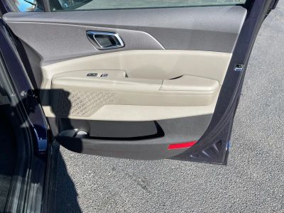 2026 Kia Carnival — photo 21 view