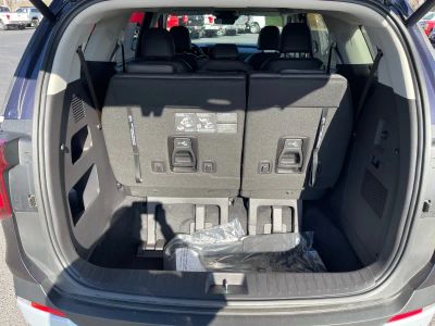 2026 Kia Carnival — photo 17 view