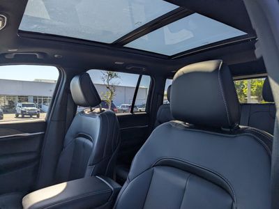2026 Jeep Grand Cherokee — photo 12 view