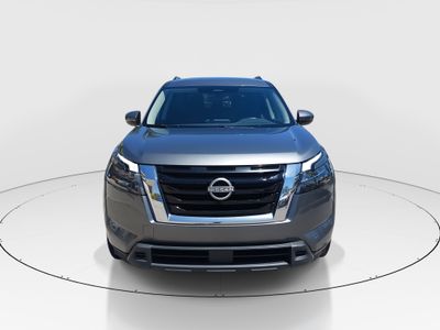 2024 Nissan Pathfinder — side profile view