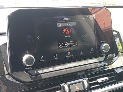 2024 Nissan Pathfinder — photo 17 view