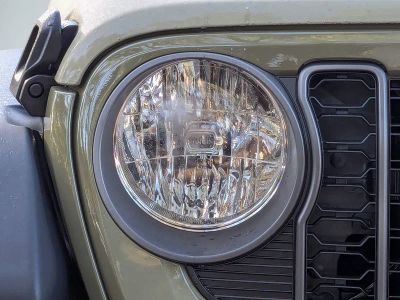 2026 Jeep Wrangler — photo 9 view