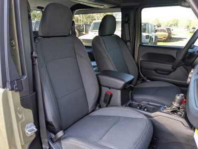 2026 Jeep Wrangler — photo 15 view