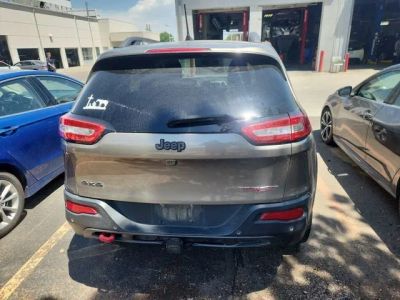 2018 Jeep Cherokee — interior view