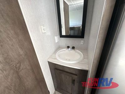 2022 Forest River RV Wildwood X-Lite - Photo 17