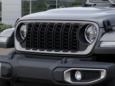 2026 Jeep Gladiator — photo 11 view