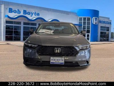 2026 Honda Accord Hybrid - Photo 2