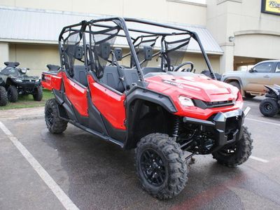 2025 Honda Pioneer 1000-6 Deluxe Crew - Photo 1