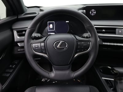 2021 Lexus UX - Photo 37