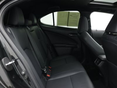 2021 Lexus UX - Photo 44