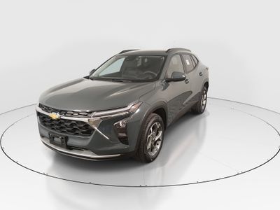 2025 Chevrolet Trax - Photo 3