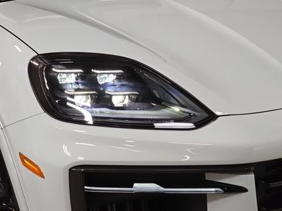 2026 Porsche Cayenne E-Hybrid - Photo 12