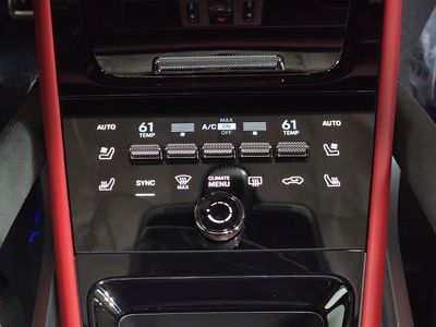 2026 Porsche Cayenne E-Hybrid - Photo 19