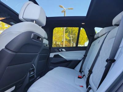 2026 BMW X5 — photo 13 view