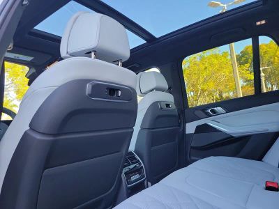 2026 BMW X5 — photo 14 view