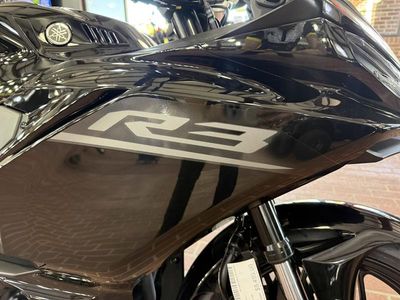 2026 Yamaha YZF-R3 - Photo 10