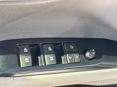 2018 Toyota Camry - Photo 6
