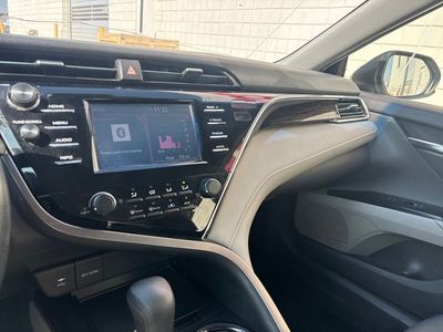 2018 Toyota Camry - Photo 14