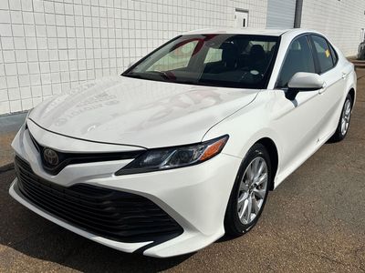 2018 Toyota Camry - Photo 1