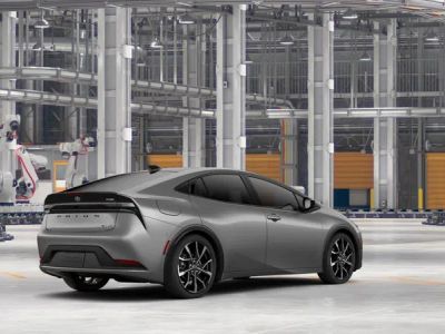 2026 Toyota Prius Plug-in Hybrid - Photo 12