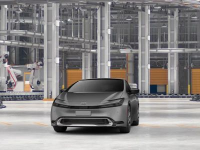 2026 Toyota Prius Plug-in Hybrid - Photo 3