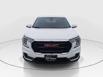 2024 GMC Terrain - Photo 2