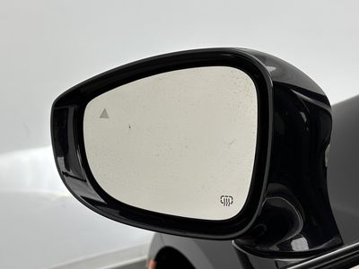 2024 Chrysler Pacifica - Photo 11