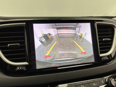 2024 Chrysler Pacifica - Photo 18