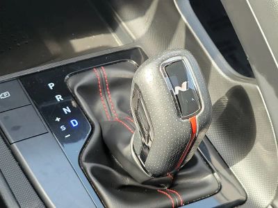 2023 Hyundai Elantra — photo 30 view