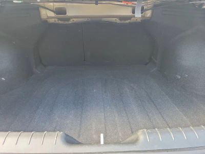 2023 Hyundai Elantra — photo 7 view