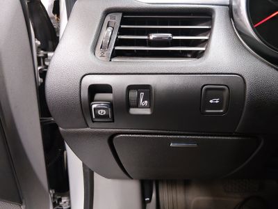 2019 Chevrolet Impala - Photo 13