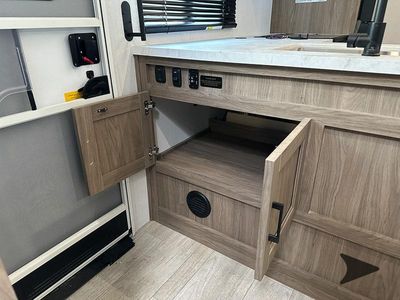 2026 Coachmen RV Freedom Express Select - Photo 41