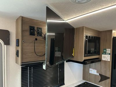 2026 Coachmen RV Freedom Express Select - Photo 39