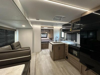 2026 Coachmen RV Freedom Express Select - Photo 21