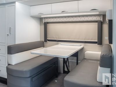 2026 Renegade Rv Vienna — photo 8 view