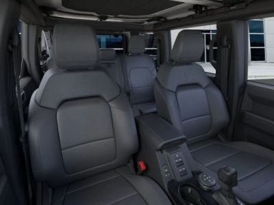 2026 Ford Bronco — photo 10 view