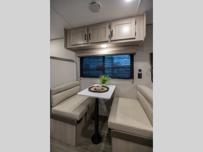 2026 Coachmen RV Catalina Summit Series 7 - Photo 5