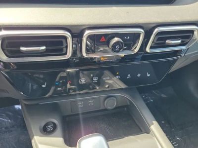 2026 Nissan Sentra — photo 17 view