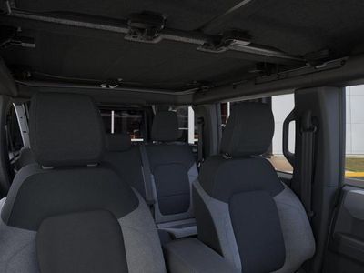 2026 Ford Bronco — photo 12 view